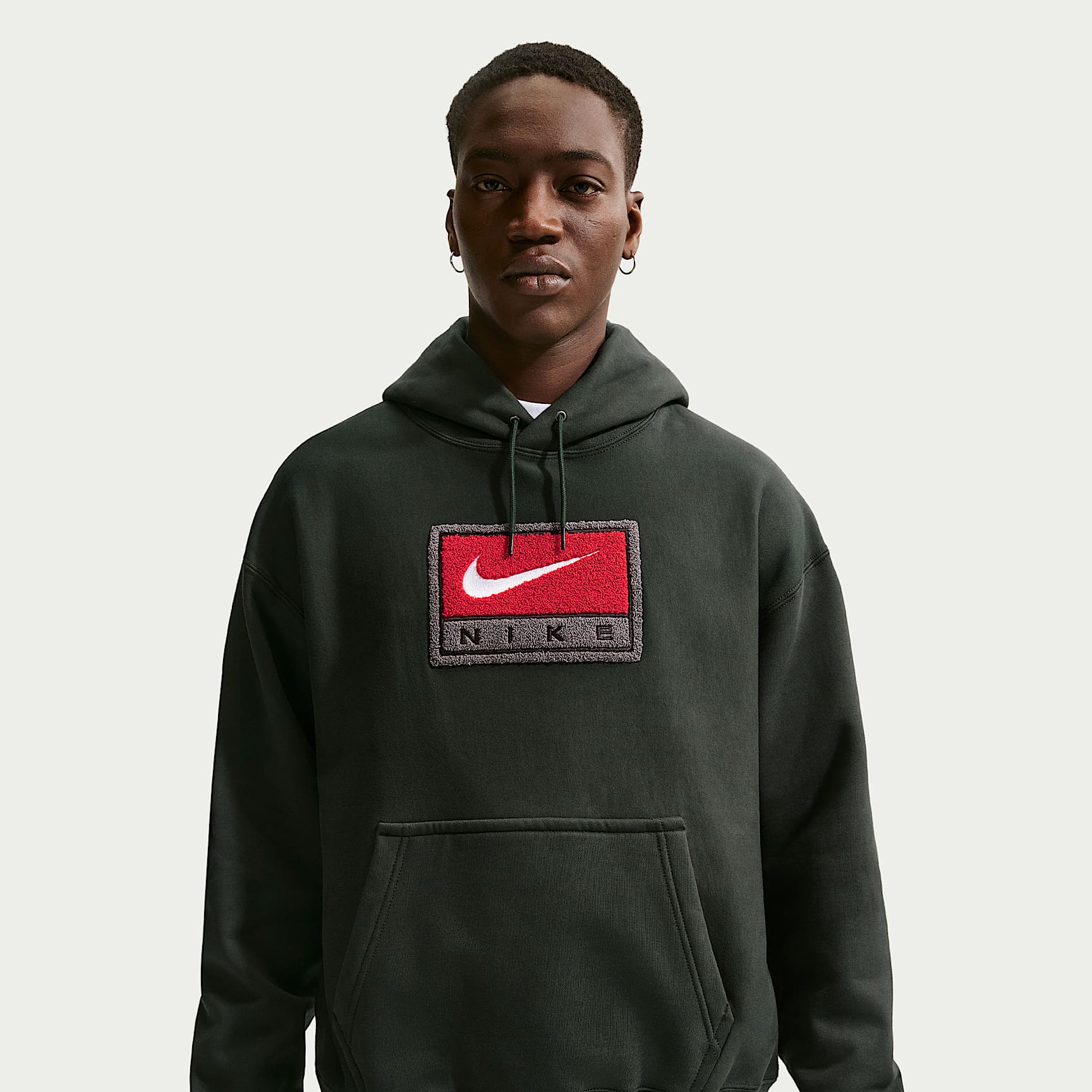 Nike Solo Swoosh Men's Fleece Pullover Hoodie. Nike.com